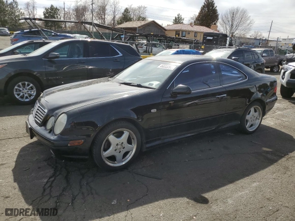 1999 Mercedes-Benz CLK-Class with VIN WDBLJ70G1XF059631, listed as a Copart auction lot 46833285 with 90,383 mi miles and Salvage Title. Bid and sale history available at carsss.com. Image 1.