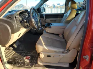 2010 GMC Sierra 1500 with VIN 3GTXKVE21AG256015, listed as a Copart auction lot 81150644 with 209,411 mi miles and Salvage Title. Bid and sale history available at DreamBid. Image 7.