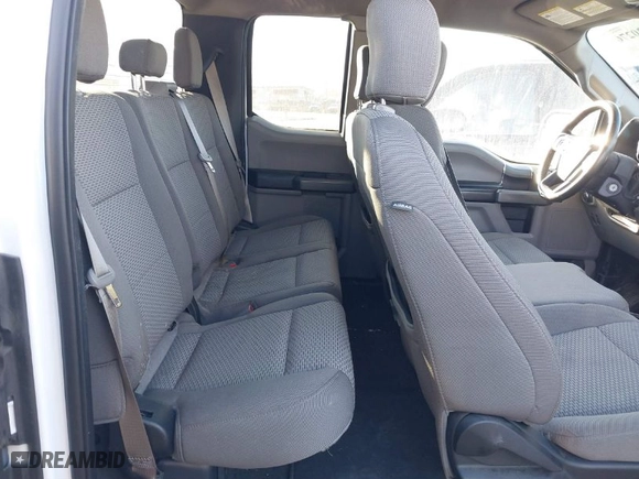 2018 Ford F-150 XL with VIN 1FTFX1EG9JKC44950, listed as a IAAI auction lot 41320276 with 67,496 mi miles. Bid and sale history available at carsss.com. Image 8.