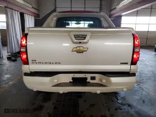 2011 Chevrolet Avalanche LTZ with VIN 3GNTKGE30BG316846, listed as a Copart auction lot 48724005 with 168,256 mi miles and Salvage Title. Bid and sale history available at carsss.com. Image 6.