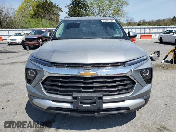 2024 Chevrolet TrailBlazer LT with VIN KL79MPSL0RB034188, listed as a Copart auction lot 53601795 with 30,469 mi miles and Salvage Title. Bid and sale history available at DreamBid. Image 5.