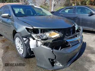 2012 Toyota Camry L with VIN 4T1BF1FK3CU609078, listed as a IAAI auction lot 41884818 with 188,947 mi miles. Bid and sale history available at carsss.com. Image 6.