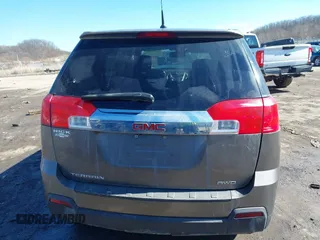 2010 GMC Terrain SLE-1 with VIN 2CTFLCEWXA6272651, listed as a IAAI auction lot 41649596 with 112,538 mi miles. Bid and sale history available at carsss.com. Image 17.