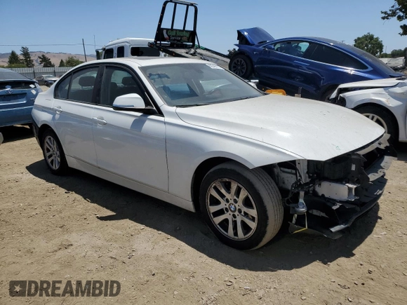 2012 BMW 3 Series 328i z VIN WBA3C1C52CF432699, wystawiony jako Copart lot #60540175 z przebiegiem 130 162 mil mil oraz Szkoda całkowita • Salvage title. Historia ofert i sprzedaży dostępna na DreamBid. Obrazek 4.