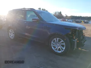 2018 Land Rover Discovery HSE with VIN SALRR2RV4JA054073, listed as a IAAI auction lot 41179678 with 106,300 mi miles. Bid and sale history available at carsss.com. Image 1.