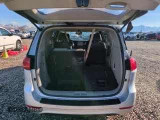 2016 Kia Sedona SX with VIN KNDMC5C17G6107578, listed as a Copart auction lot 86427054 with 156,254 mi miles and Salvage Title. Bid and sale history available at carsss.com. Image 6.
