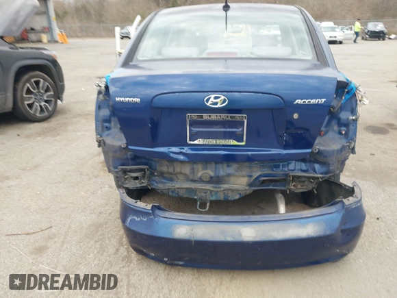 2009 Hyundai Accent Auto GLS with VIN KMHCN46C29U298298, listed as a IAAI auction lot 41568338 with 97,130 mi miles. Bid and sale history available at carsss.com. Image 6.