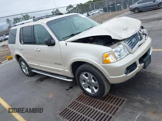 2005 Ford Explorer z VIN 1FMDU75K75ZA67055, wystawiony jako IAAI lot #41526428 z przebiegiem 128 335 mil mil oraz . Historia ofert i sprzedaży dostępna na DreamBid. Obrazek 1.