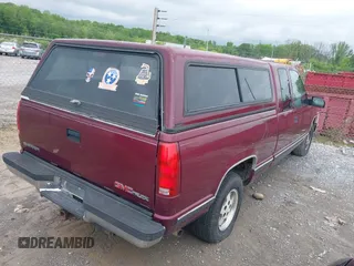 1995 GMC Sierra 1500 with VIN 1GTEC19K0SE514346, listed as a IAAI auction lot 42110686 with 251,379 mi miles and . Bid and sale history available at DreamBid. Image 4.