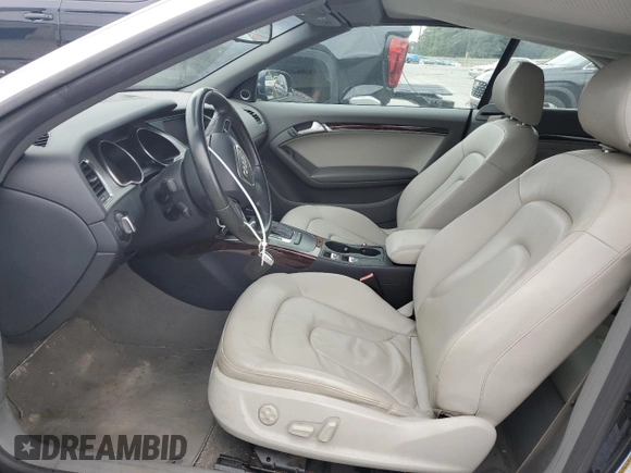 2010 Audi A5 Premium Plus z VIN WAULFAFH3AN018752, wystawiony jako Copart lot #71505394 z przebiegiem 133 524 mil mil oraz Nie do naprawy • Non repairable. Historia ofert i sprzedaży dostępna na DreamBid. Obrazek 7.