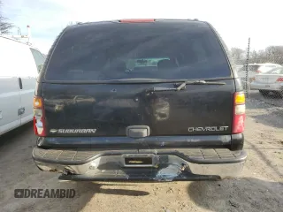 2002 Chevrolet Suburban LS with VIN 1GNFK16Z82J135148, listed as a Copart auction lot 45701285 with 270,757 mi miles and Salvage Title. Bid and sale history available at carsss.com. Image 6.