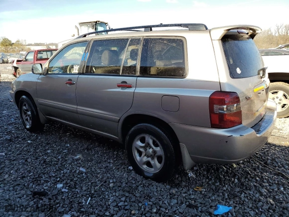 2007 Toyota Highlander with VIN JTEGD21A670168026, listed as a Copart auction lot 42421105 with 0 mi miles and Salvage Title. Bid and sale history available at carsss.com. Image 2.