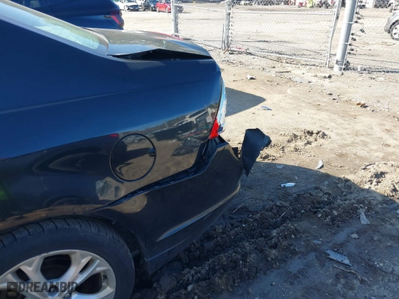 2012 Ford Fusion SE with VIN 3FAHP0HA3CR421149, listed as a IAAI auction lot 41917894 with 343,339 mi miles. Bid and sale history available at carsss.com. Image 6.