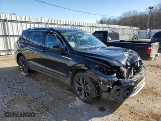 2022 Volkswagen Tiguan SE with VIN 3VV3B7AX7NM098736, listed as a Copart auction lot 48174695 with 40,561 mi miles and Salvage Title. Bid and sale history available at carsss.com. Image 4.