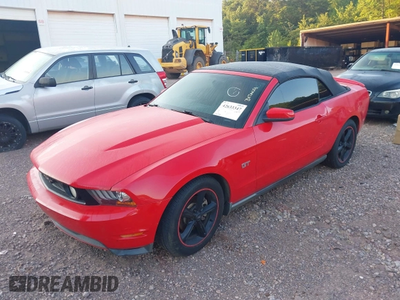 2010 Ford Mustang GT with VIN 1ZVBP8FH6A5112402, listed as a IAAI auction lot 42633347 with 153,349 mi miles and . Bid and sale history available at DreamBid. Image 17.