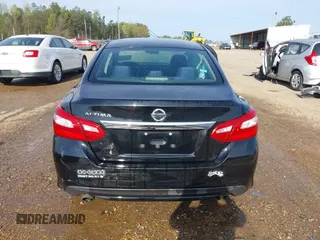 2017 Nissan Altima 2.5 SV with VIN 1N4AL3AP7HC142659, listed as a IAAI auction lot 41922160 with 133,404 mi miles. Bid and sale history available at carsss.com. Image 16.