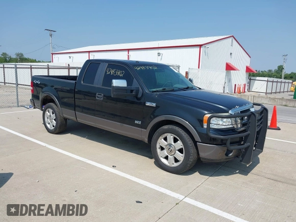 2008 Ford F-150 XLT с VIN 1FTPX14V78KD59142, выставлен на аукционе IAAI как лот 42483402 с пробегом 143 827 миль миль и . История ставок и продаж доступна на DreamBid. Изображение 1.