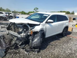 2019 Toyota Highlander LE with VIN 5TDZZRFHXKS299737, listed as a Copart auction lot 53447335 with 125,174 mi miles and Salvage title. Bid and sale history available at DreamBid. Image 1.