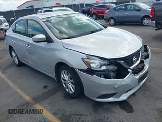 2017 Nissan Sentra SV z VIN 3N1AB7AP6HY393297, wystawiony jako IAAI lot #42318098 z przebiegiem 116 869 mil mil oraz . Historia ofert i sprzedaży dostępna na DreamBid. Obrazek 1.