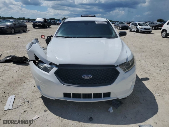 2015 Ford Sedan Police Interceptor with VIN 1FAHP2L84FG148962, listed as a Copart auction lot 71539464 with 140,072 mi miles and Salvage Title. Bid and sale history available at carsss.com. Image 5.