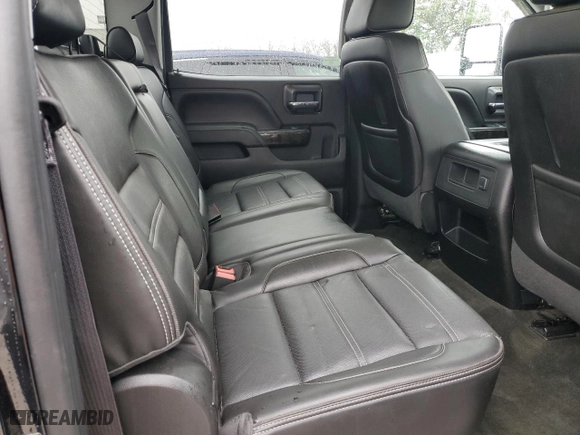 2015 GMC Sierra 2500HD Denali with VIN 1GT120EG1FF668772, listed as a Copart auction lot 84406604 with 113,260 mi miles and Salvage Title. Bid and sale history available at carsss.com. Image 10.