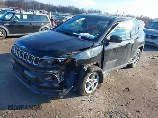 2023 Jeep Compass Latitude with VIN 3C4NJDBN3PT502551, listed as a IAAI auction lot 41327828 with 17,818 mi miles and . Bid and sale history available at DreamBid. Image 18.