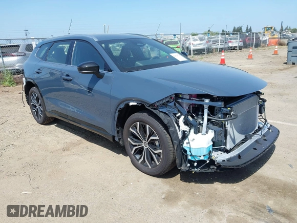 2025 Toyota Crown XLE z VIN JTDACAAJ6S3016620, wystawiony jako IAAI lot #42024734 z przebiegiem 5 492 mil mil oraz . Historia ofert i sprzedaży dostępna na DreamBid. Obrazek 1.