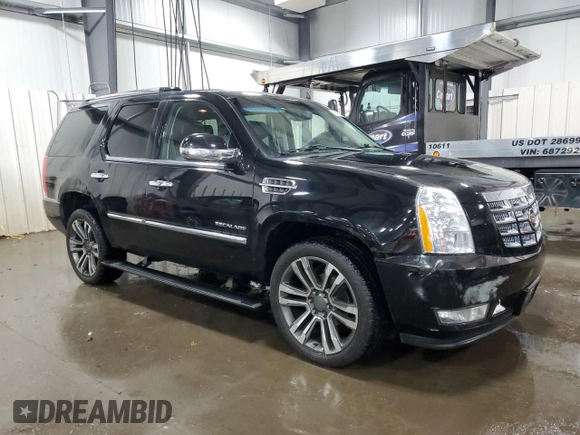 2011 Cadillac Escalade Premium z VIN 1GYS4CEF9BR223089, wystawiony jako Copart lot #45813665 z przebiegiem 115 313 mil mil oraz Szkody całkowita. Historia ofert i sprzedaży dostępna na DreamBid. Obrazek 4.