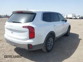 2025 Kia Telluride LX z VIN 5XYP24GC9SG567434, wystawiony jako IAAI lot #41728291 z przebiegiem 1548 mil mil oraz . Historia ofert i sprzedaży dostępna na DreamBid. Obrazek 4.