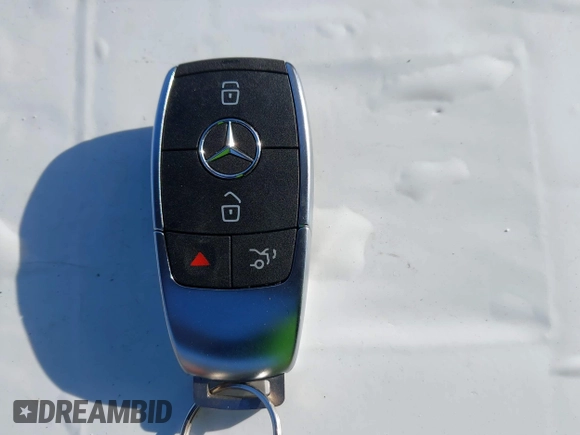2021 Mercedes-Benz GLC 300 z VIN W1N0G8EB2MV272040, wystawiony jako IAAI lot #41956317 z przebiegiem 42 855 mil mil oraz . Historia ofert i sprzedaży dostępna na DreamBid. Obrazek 11.