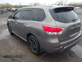 2013 Nissan Pathfinder SV with VIN 5N1AR2MM9DC657723, listed as a IAAI auction lot 41948094 with 129,069 mi miles. Bid and sale history available at carsss.com. Image 3.