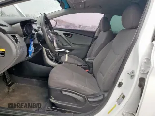 2015 Hyundai Elantra SE z VIN 5NPDH4AE3FH567732, wystawiony jako Copart lot #54558225 z przebiegiem 147 338 mil mil oraz Szkody całkowita. Historia ofert i sprzedaży dostępna na DreamBid. Obrazek 7.