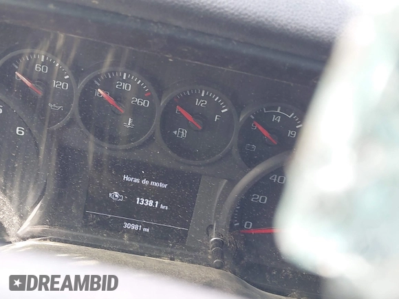 2021 Chevrolet Silverado 1500 Custom Trail Boss with VIN 3GCPYCEF1MG439764, listed as a IAAI auction lot 41868327 with 30,981 mi miles and . Bid and sale history available at DreamBid. Image 15.
