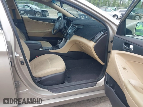 2011 Hyundai Sonata GLS with VIN 5NPEB4AC3BH260107, listed as a IAAI auction lot 42217499 with 158,308 mi miles and . Bid and sale history available at DreamBid. Image 5.