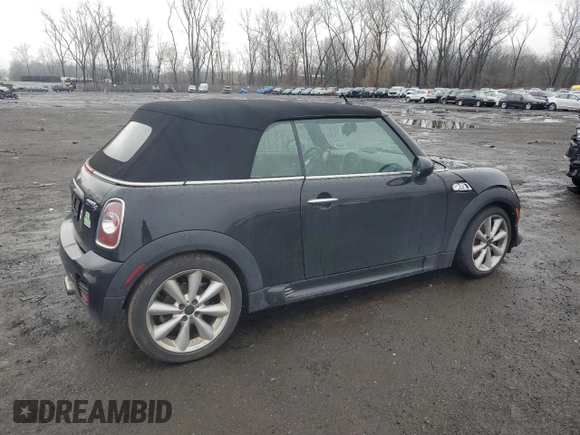 2015 MINI Convertible S with VIN WMWZP3C51FT708886, listed as a Copart auction lot 46860925 with 105,437 mi miles and Clean title. Bid and sale history available at DreamBid. Image 3.