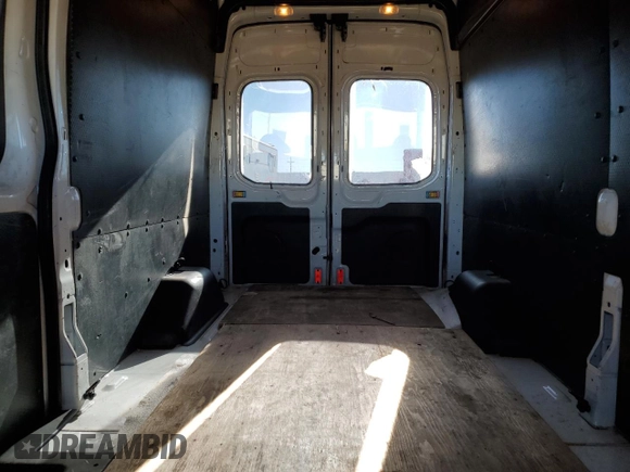 2015 Ford Transit Cargo with VIN 1FTNR2XG2FKA04669, listed as a Copart auction lot 84051654 with 336,774 mi miles and Clean Title. Bid and sale history available at DreamBid. Image 10.