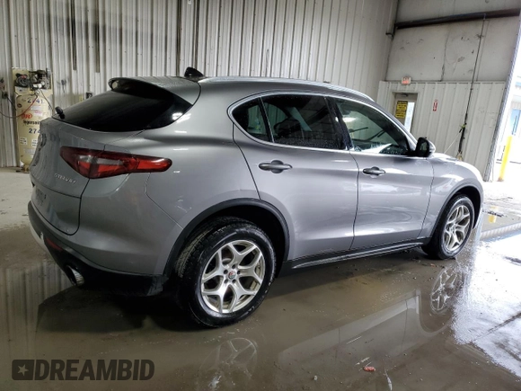 2019 Alfa Romeo Stelvio z VIN ZASPAKAN5K7C69274, wystawiony jako Copart lot #52321395 z przebiegiem 30 323 mil mil oraz Szkoda całkowita • Salvage title. Historia ofert i sprzedaży dostępna na DreamBid. Obrazek 3.