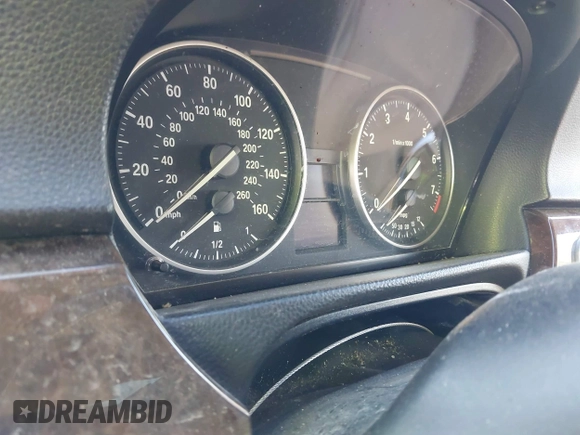 2009 BMW 3 Series 328i with VIN WBAPH53579A435694, listed as a IAAI auction lot 40175091 with Not provided miles and . Bid and sale history available at DreamBid. Image 7.