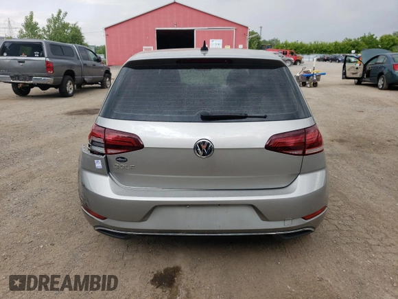 2019 Volkswagen Golf S z VIN 3VWG57AU4KM032408, wystawiony jako Copart lot #59868685 z przebiegiem 65 453 mil mil oraz Czysty tytuł • Clean title. Historia ofert i sprzedaży dostępna na DreamBid. Obrazek 6.