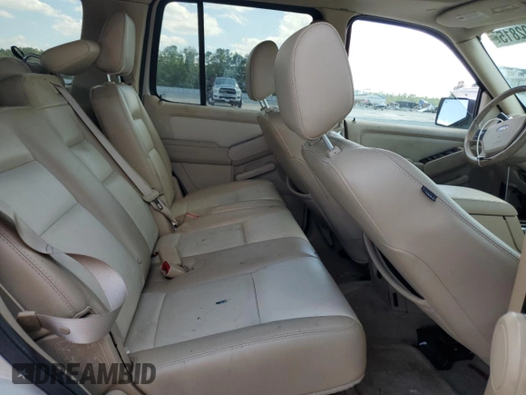 2006 Ford Explorer Limited z VIN 1FMEU75806UB01019, wystawiony jako Copart lot #56592815 z przebiegiem 126 931 mil mil oraz Szkoda całkowita • Salvage title. Historia ofert i sprzedaży dostępna na DreamBid. Obrazek 11.