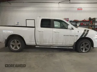 2011 Ram 1500 Big Horn с VIN 1D7RV1GT6BS566403, выставлен на аукционе IAAI как лот 42095160 с пробегом 173 818 миль миль и . История ставок и продаж доступна на DreamBid. Изображение 13.
