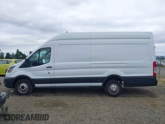 2024 Ford Transit Cargo z VIN 1FTBR3U86RKA14633, wystawiony jako IAAI lot #42500581 z przebiegiem 16 529 mil mil oraz . Historia ofert i sprzedaży dostępna na DreamBid. Obrazek 14.