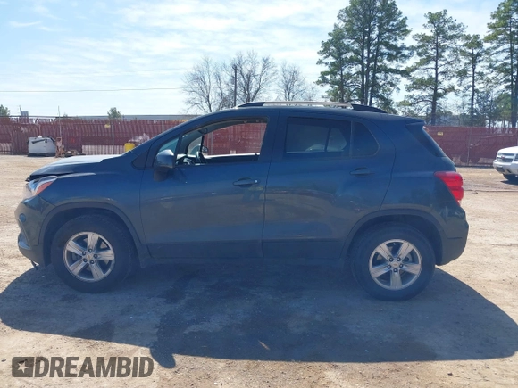 2021 Chevrolet Trax LT with VIN KL7CJPSB3MB323158, listed as a IAAI auction lot 41743200 with 91,229 mi miles. Bid and sale history available at carsss.com. Image 14.