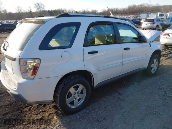 2006 Chevrolet Equinox LS with VIN 2CNDL13F066176170, listed as a IAAI auction lot 41443053 with 1 mi miles. Bid and sale history available at carsss.com. Image 4.