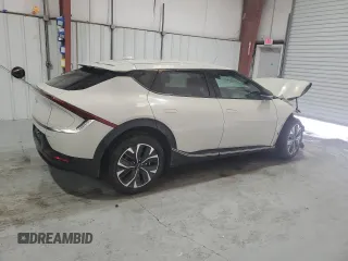 2024 Kia EV6 Wind with VIN KNDC34LA2R5192134, listed as a Copart auction lot 54619775 with 28,630 mi miles and Clean Title. Bid and sale history available at DreamBid. Image 3.