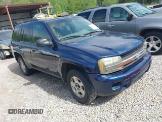 2003 Chevrolet TrailBlazer LT with VIN 1GNDS13S832305325, listed as a IAAI auction lot 41945890 with 1 mi miles. Bid and sale history available at carsss.com. Image 1.