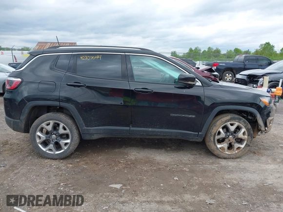 2019 Jeep Compass Limited with VIN 3C4NJDCB2KT821856, listed as a IAAI auction lot 42327044 with 74,534 mi miles and . Bid and sale history available at DreamBid. Image 13.