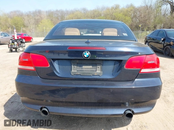 2010 BMW 3 Series 335i with VIN WBAWL7C59AP475993, listed as a IAAI auction lot 42112968 with 101,373 mi miles. Bid and sale history available at carsss.com. Image 16.