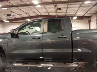 2019 Chevrolet Silverado 1500 LT with VIN 1GCRYDED7KZ300975, listed as a IAAI auction lot 41608865 with 157,912 mi miles. Bid and sale history available at carsss.com. Image 14.