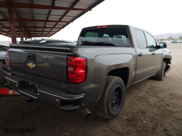 2014 Chevrolet Silverado 1500 LT with VIN 3GCUKREH6EG381743, listed as a IAAI auction lot 41583823 with 141,671 mi miles. Bid and sale history available at carsss.com. Image 4.